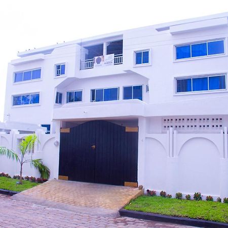 Hotel Amazone Cotonou Dış mekan fotoğraf